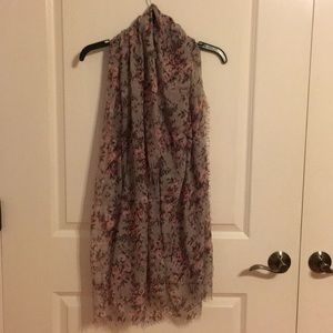 Charlotte Russe lightweight floral summer scarf